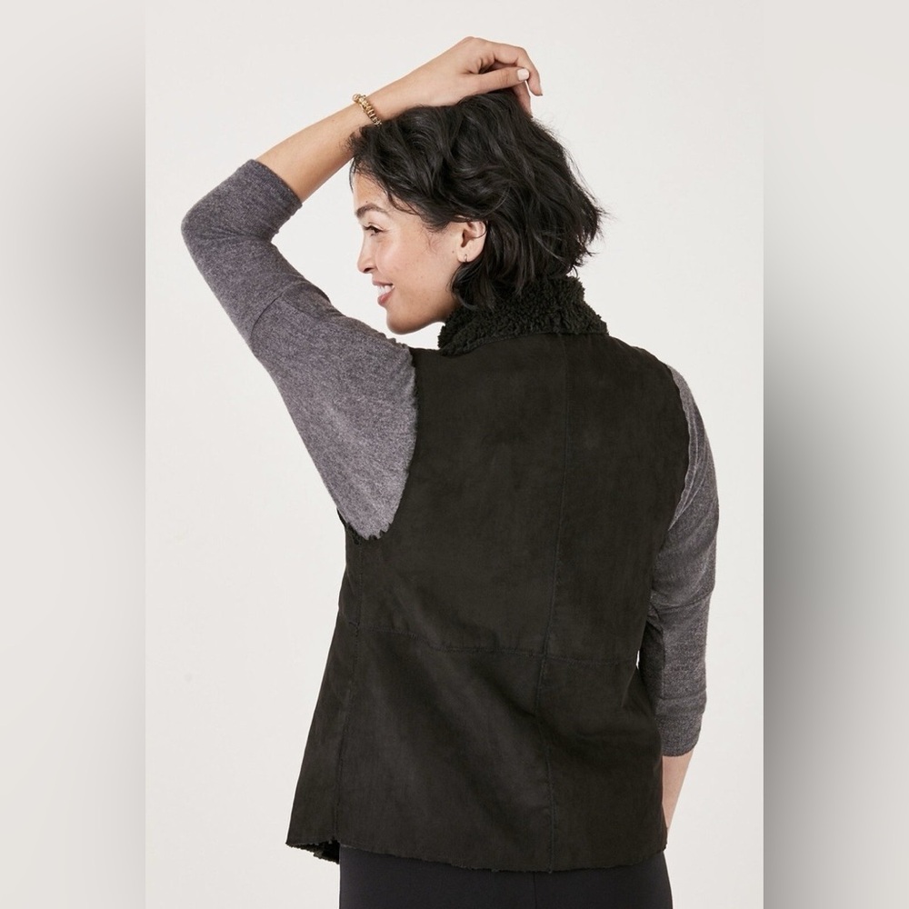 Stella & Dot Chalet Vest - Faux shearling - Black size small - Picture 2 of 11